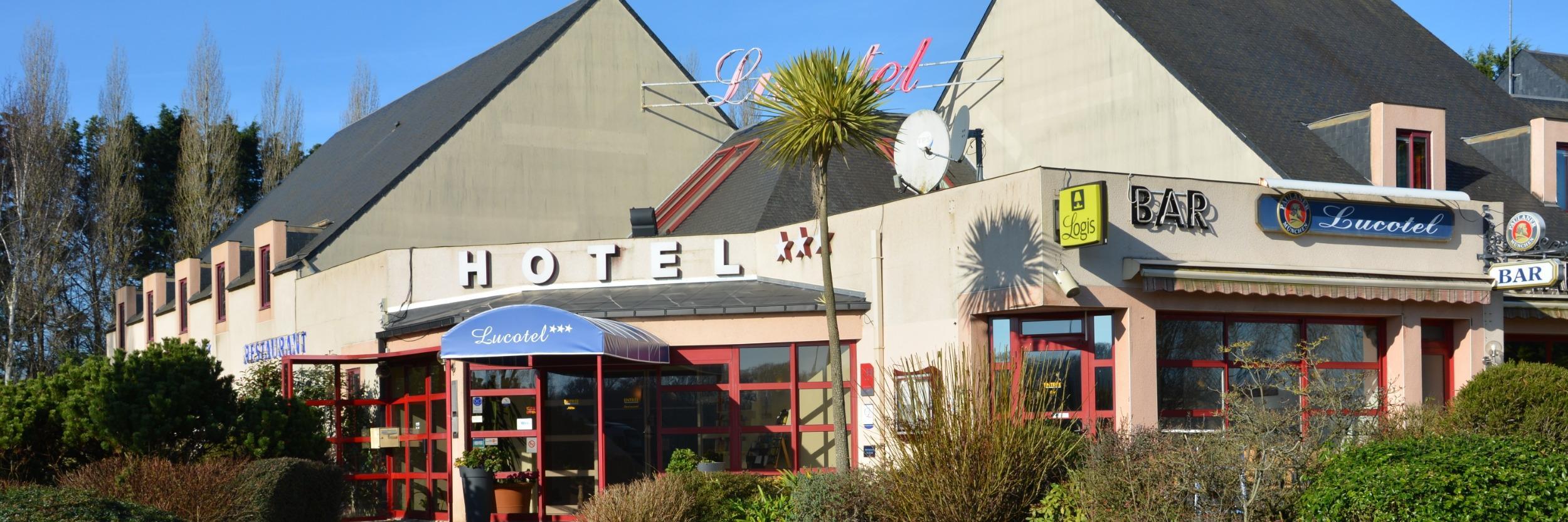 Logis Hotel Lucotel Lanvollon Exterior photo